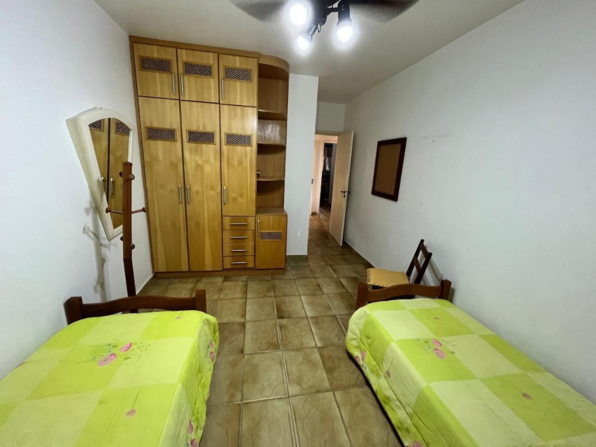 Super Aconchegante E Espacoso - Sacada Ampla E Perto Da Praia - Super Confortavel - Ap. 13 - Ed. Maison Du Parc Guarujá Extérieur photo