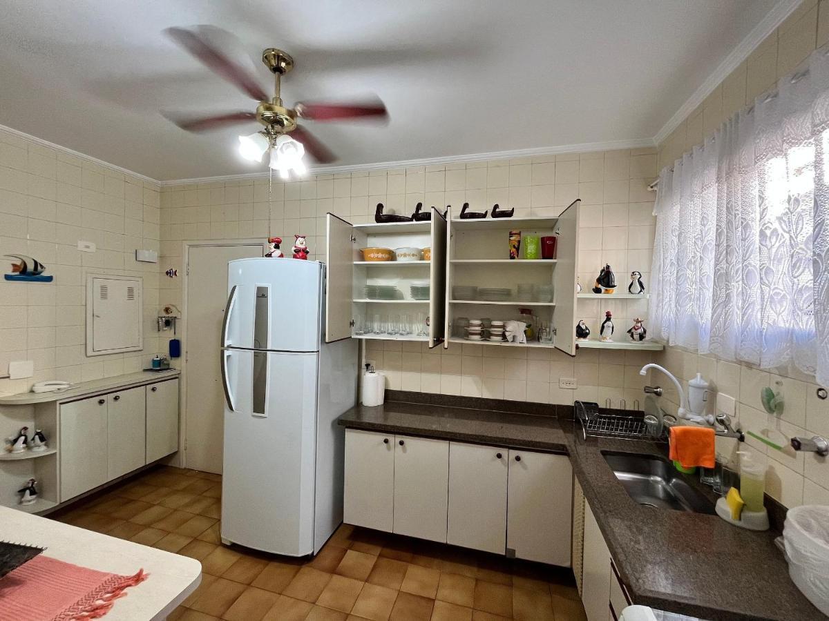 Super Aconchegante E Espacoso - Sacada Ampla E Perto Da Praia - Super Confortavel - Ap. 13 - Ed. Maison Du Parc Guarujá Extérieur photo