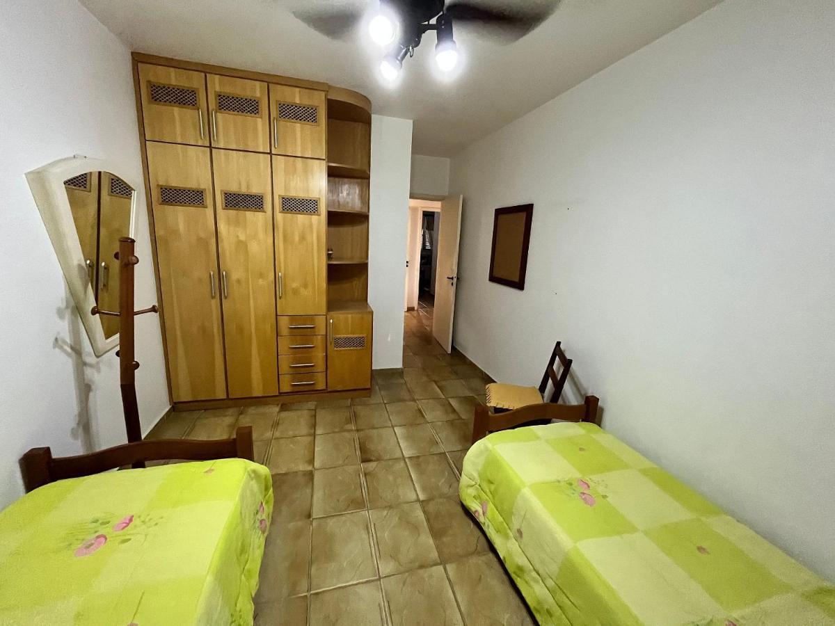 Super Aconchegante E Espacoso - Sacada Ampla E Perto Da Praia - Super Confortavel - Ap. 13 - Ed. Maison Du Parc Guarujá Extérieur photo