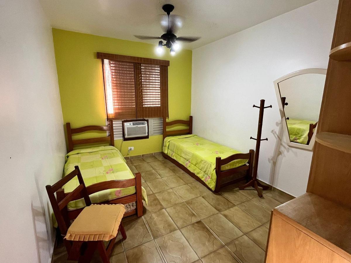 Super Aconchegante E Espacoso - Sacada Ampla E Perto Da Praia - Super Confortavel - Ap. 13 - Ed. Maison Du Parc Guarujá Extérieur photo